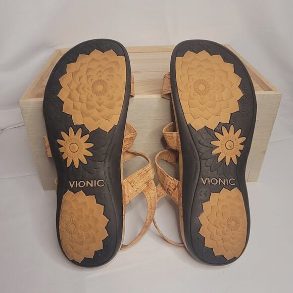 Vionic- Amber Women's Comfort Sandals- size 10 - Picture 4 of 5